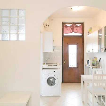Easylife - Comfortable Charming Studio Pta Romana Apartment *